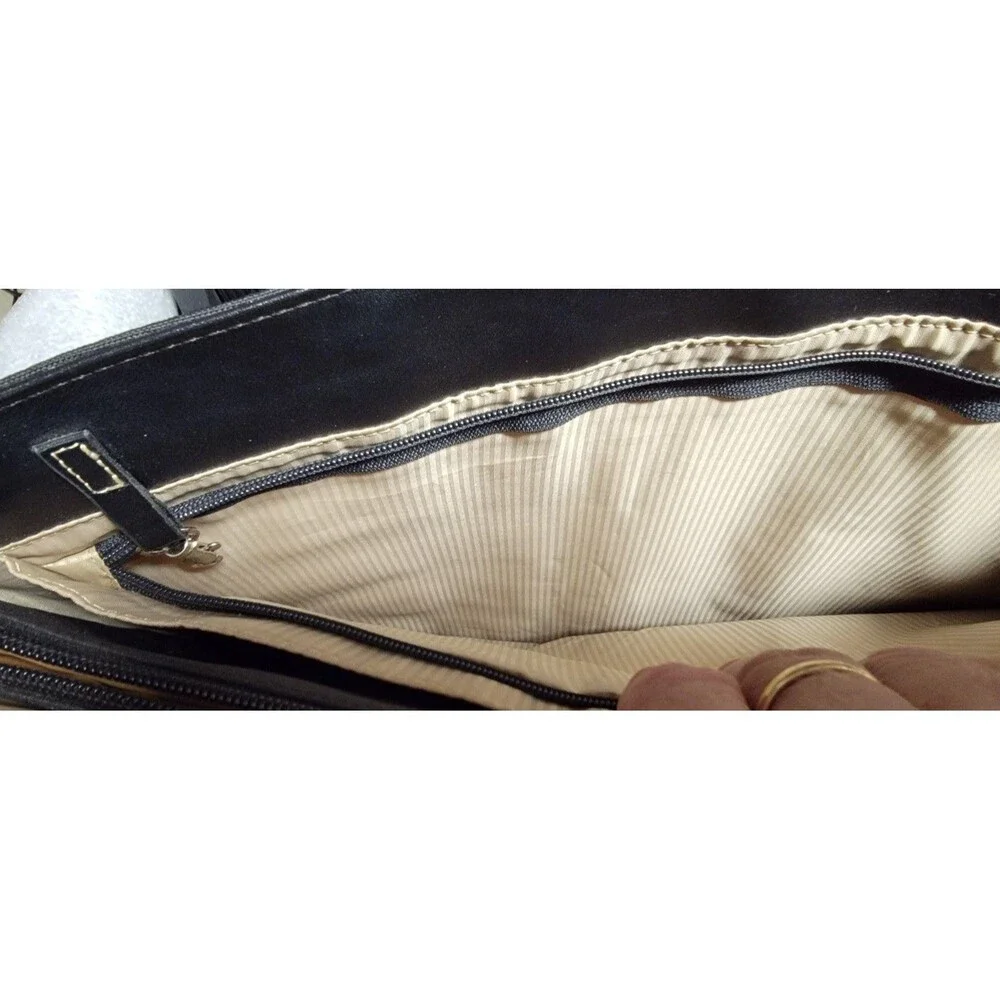 Targus Black Women's Laptop Bag Nylon Vegan Leather 16x13x3 in Double Handles - Picture 7 of 11